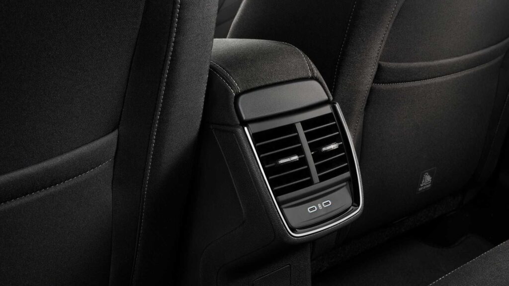 2019-skoda-kamiq-6