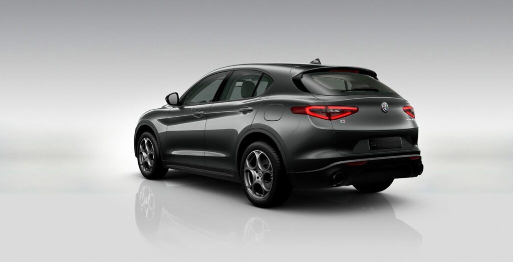 ALFA-ROMEO-Stelvio-2.2-JTDM-Sprint-exterior-trasera