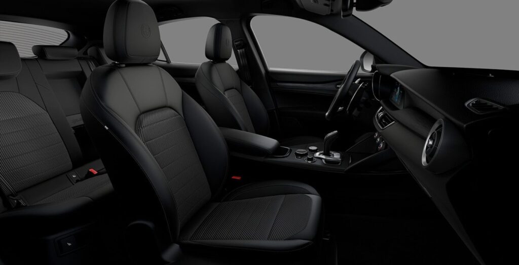 ALFA-ROMEO-Stelvio-2.2-JTDM-Sprint-interior-perfil