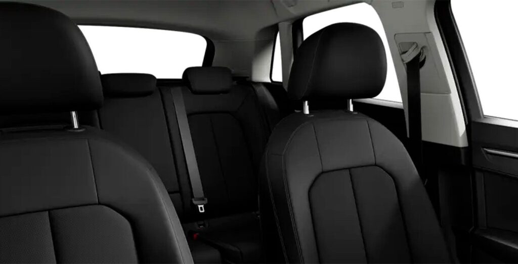 Audi-Q3-Advanced-35-Tdi-110kw-150cv-S-Tronic-interior-trasera