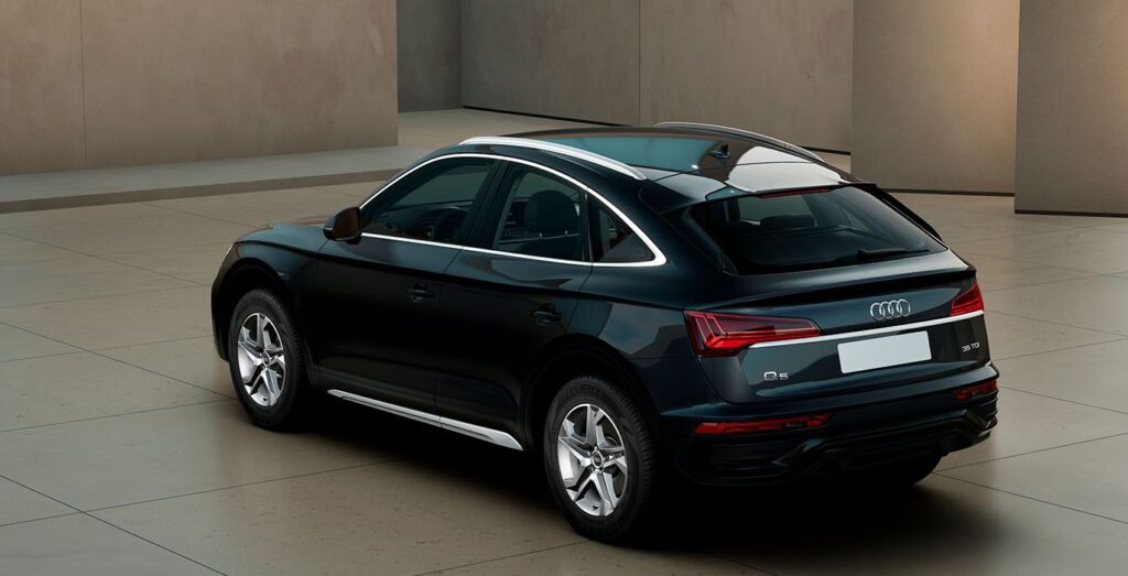 Audi-Q5-Sportback-Advanced-35-Tdi-S-Tronic-gris-exterior-trasera