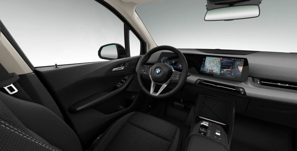 BMW-218i-Active-Tourer-Delantera-Interior-2