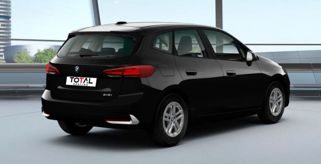 BMW-218i-Active-Tourer-Exterior-trasera