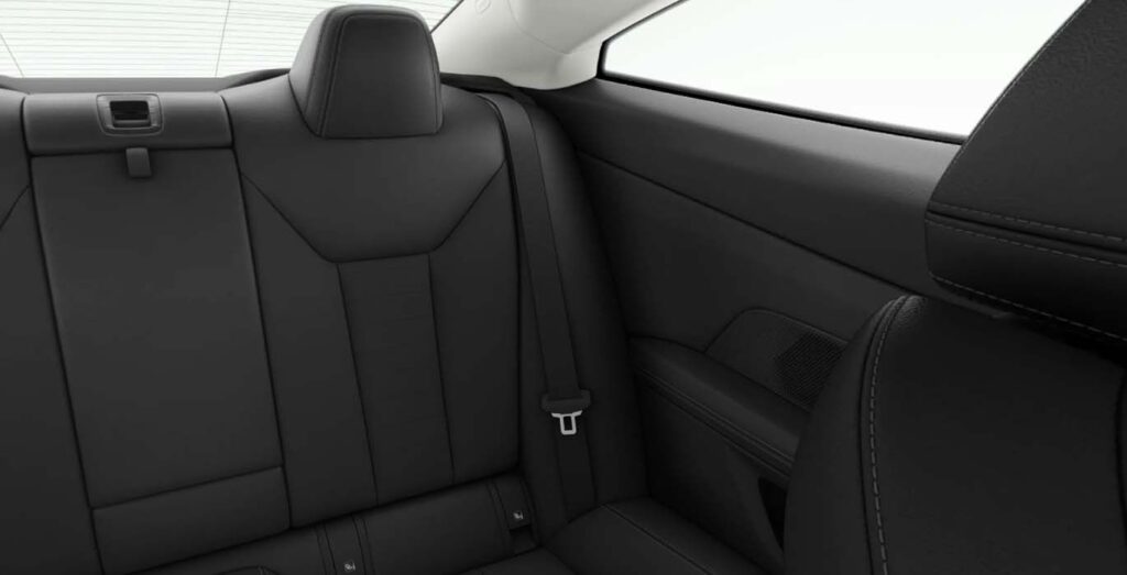 BMW Serie 4 430i Coupé disponible para renting
