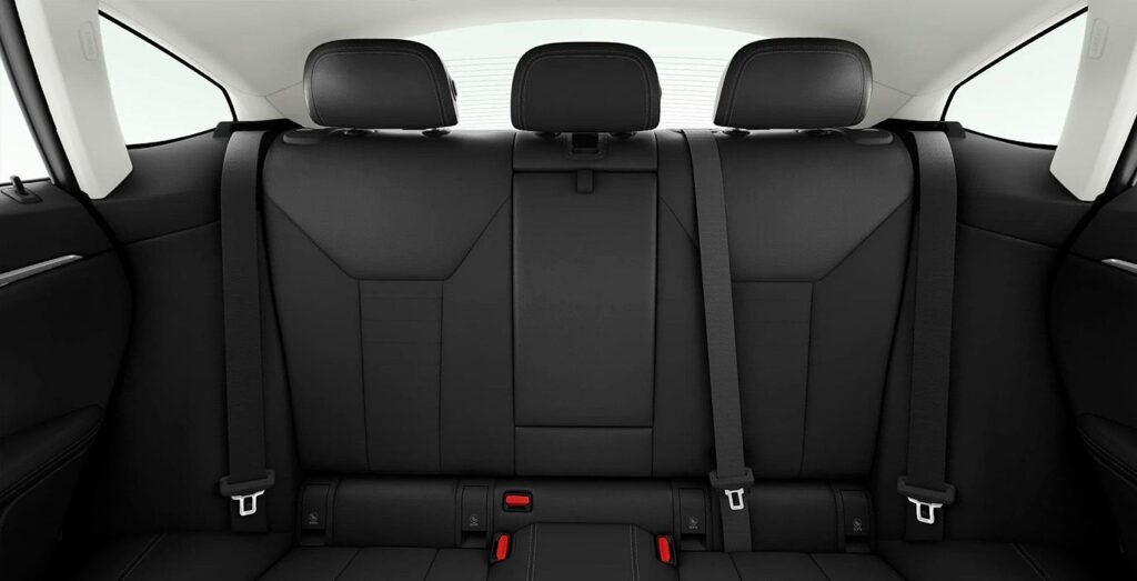 Interior trasero del BMW Serie 4 Gran Coupé 420i con asientos premium