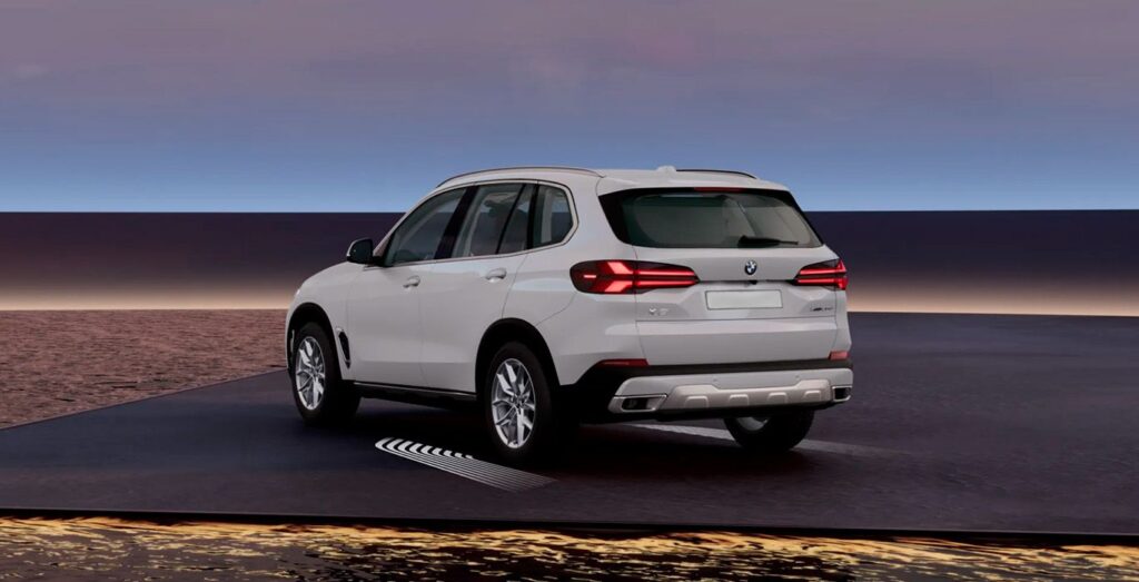 Vista trasera exterior del BMW X5 xDrive30d