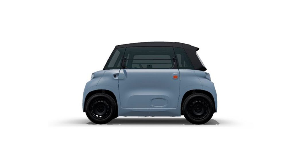 Citroën Ami eléctrico automático, vista de perfil exterior del microcoche urbano de renting
