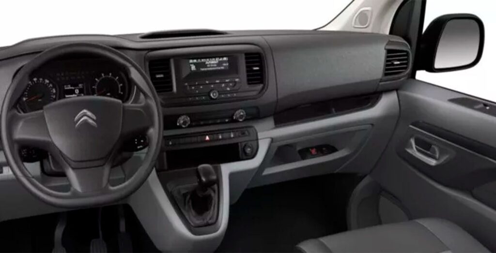 CITROEN-Jumpy-talla-M-BlueHDI-interior-delantera