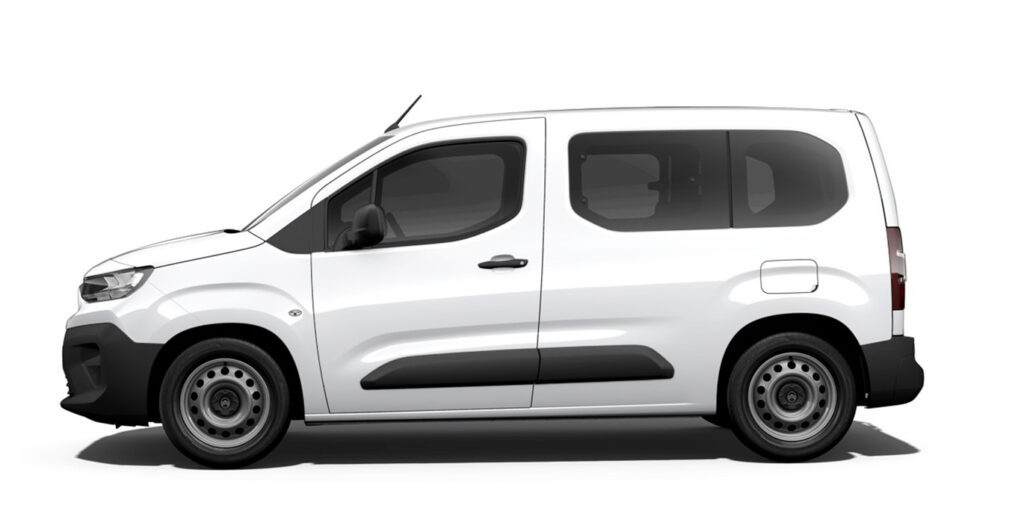 Citroën Berlingo Talla M BlueHDi 100 S&S You en color blanco, vista lateral del exterior, disponible en renting