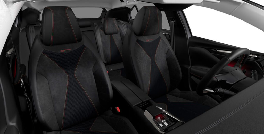 DS-4-BlueHDi-130-Performance-Line-interior-trasera