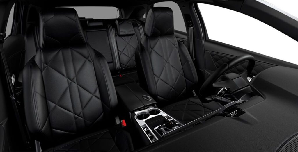 DS-7-BLUEHDI-130-RIVOLI-AUTOMATICO-interior-trasera
