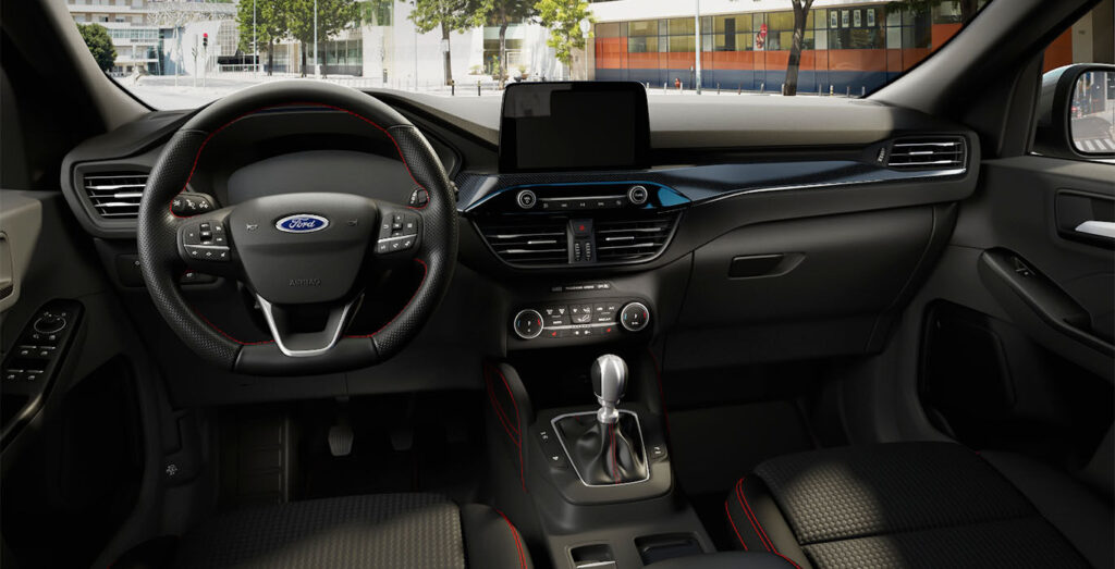 FORD-Kuga-ST-Line-1.5-EcoBlue-RM-interior-delantera