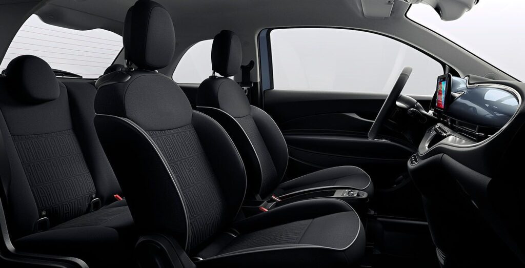 Fiat-500-Electrico-interior-perfil