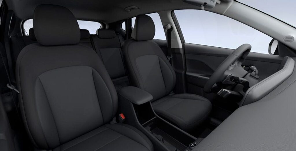 Hyundai-Nuevo-Kona-HEV-Maxx-141cv-DCT-interior-trasera