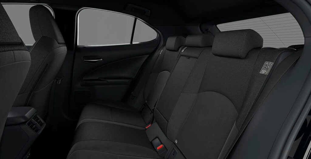 Lexus-UX-2.0-250h-Business-interior-trasera