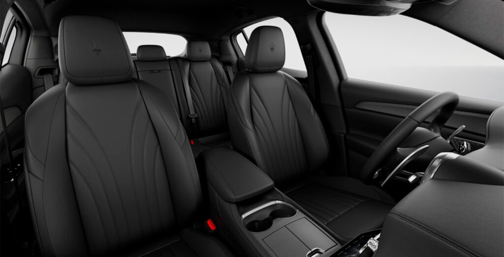MASERATI-Grecale-GT-Hybrid-MY24-interior-delantera-II