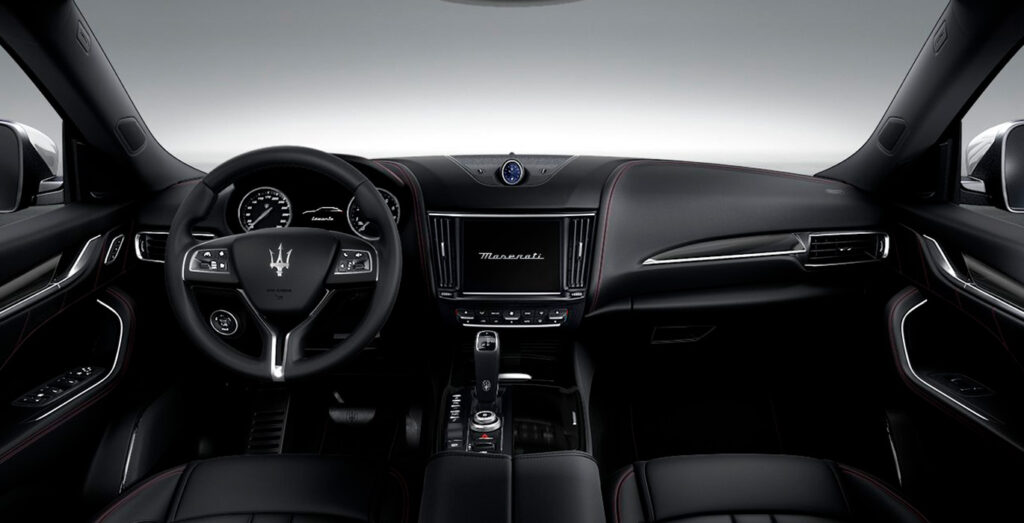 MASERATI-LEVANTE-MODENAV6-430CV-AWD-AUTOMATICO-interior-delantera