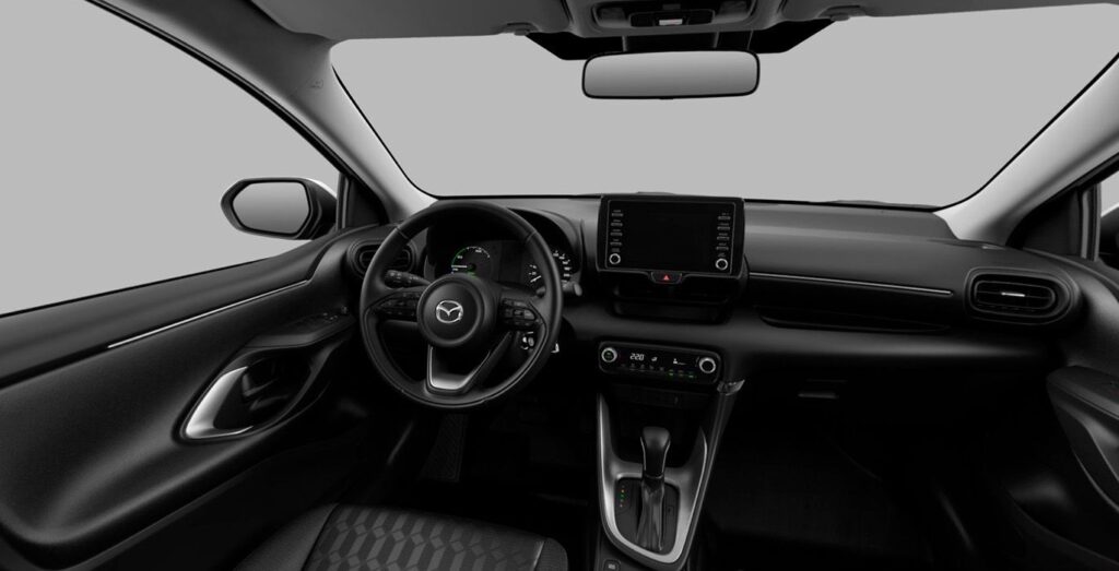 Mazda 2 Hybrid Essence, vista interior de asientos delanteros y salpicadero