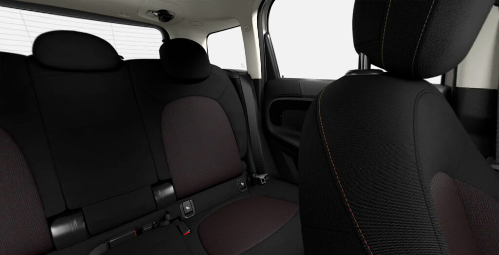MINI-Cooper-SE-ALL4-Countryman-nuevo-interior-trasera