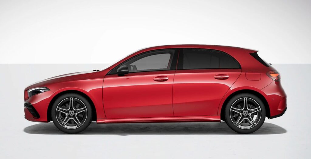 Mercedes-Benz-Clase-A-250-e-rojo-exterior-perfil