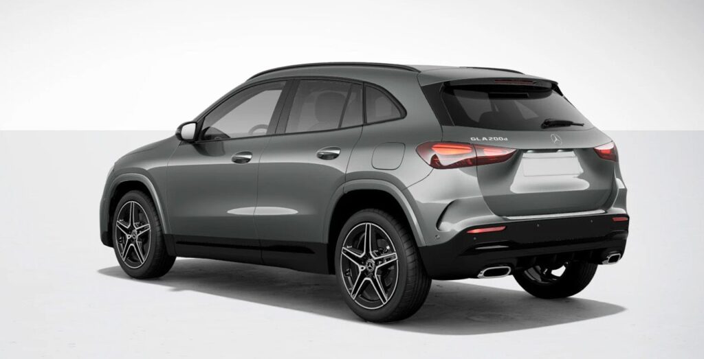 Mercedes-Benz-GLA-200-D-exterior-trasera