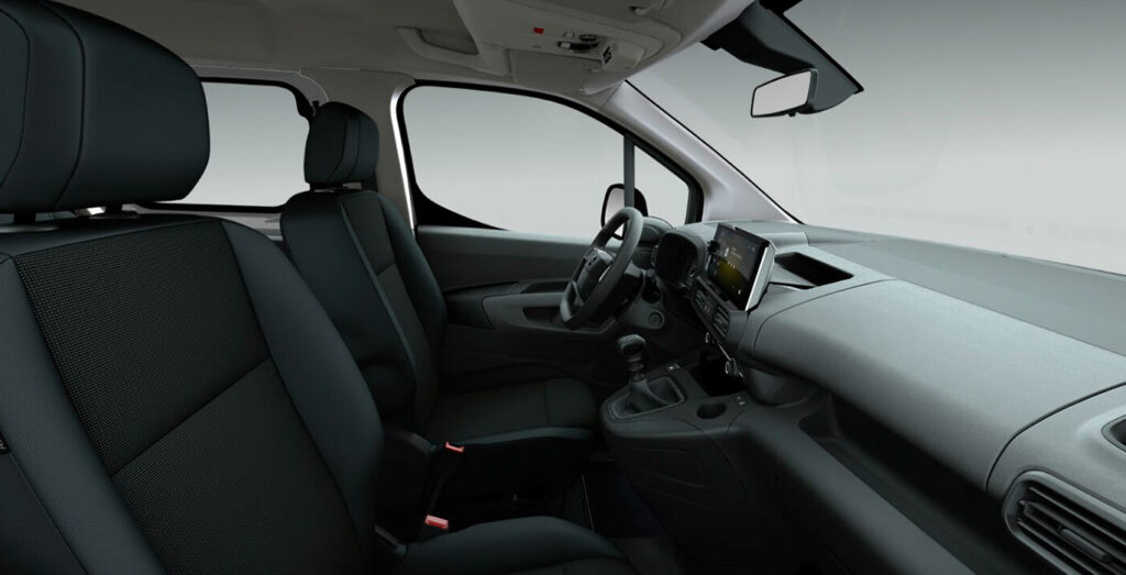 OPEL-Combo-Edition-1.5TD-SS-N1-interior-perfil