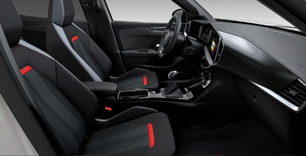 OPEL-Mokka-1.2T-130CV-GS-Line-interior-perfil