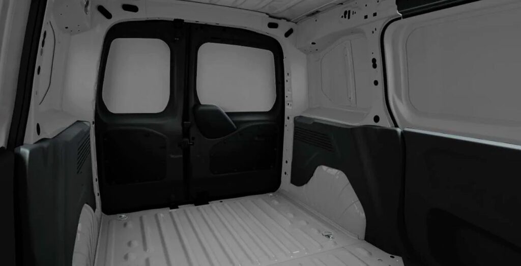 Opel-Combo-Cargo-Express-trasera-interior