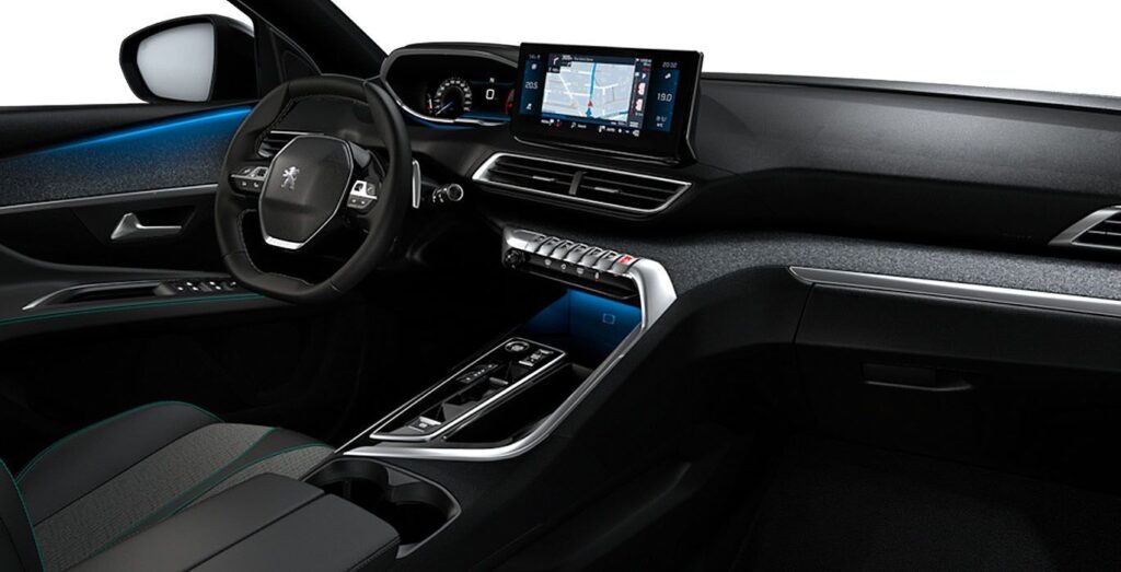 PEUGEOT-5008-Allure-BlueHDi-130-SS-EAT8-interior-delantera-2
