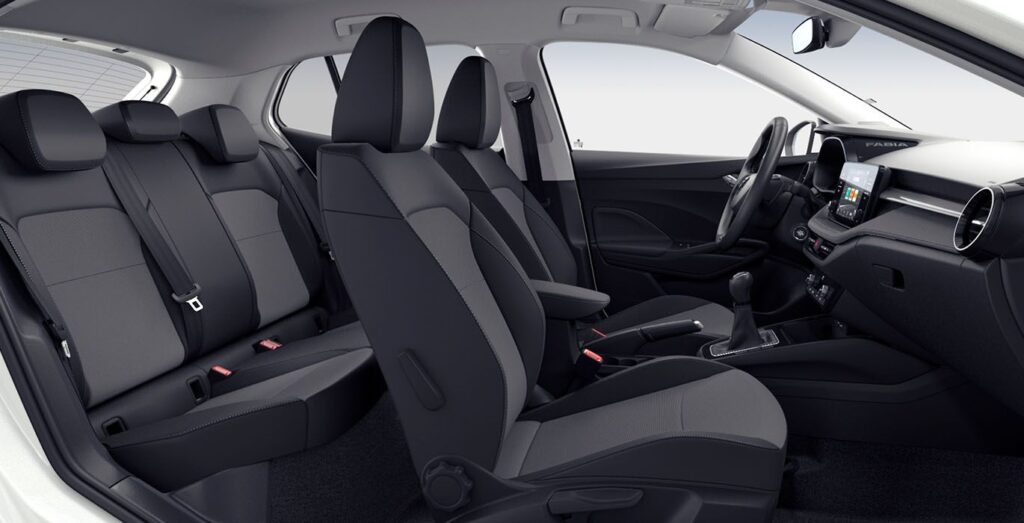 SKODA-Fabia-Ambition-1-0-MPI-interior-perfil