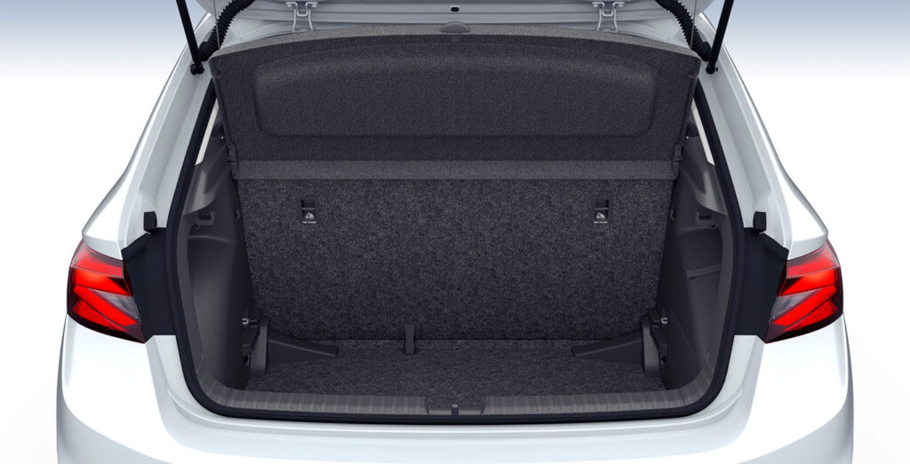 Skoda-Fabia-1.0-TSI-Essence-maletero