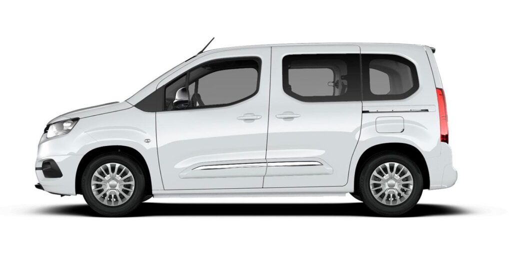TOYOTA-Proace-City-Combi-VX-L1-2PL-exterior-perfil