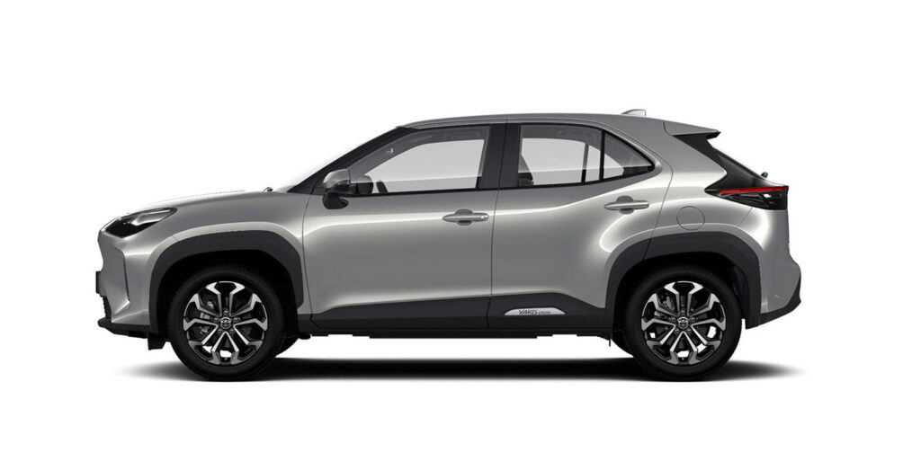 TOYOTA-Yaris-Cross-120H-Active-Plus-exterior-lateral