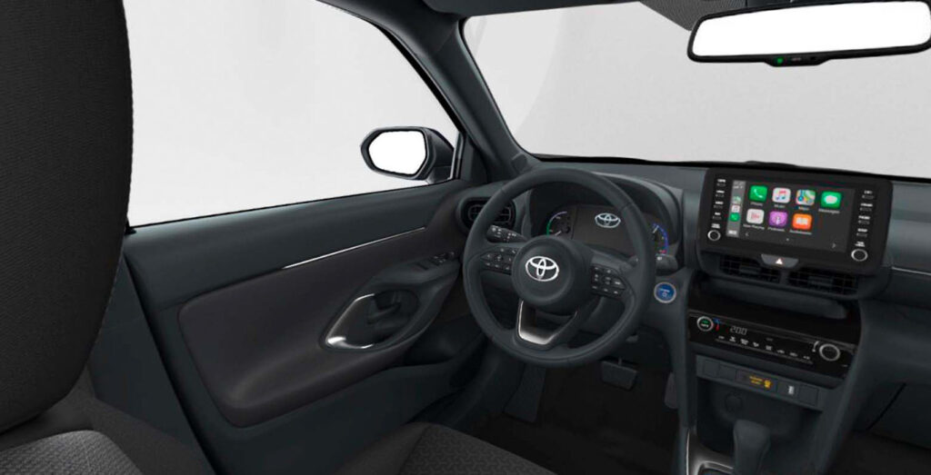 Toyota-Yaris-Cross-120h-Active-Plus-interior-1-1