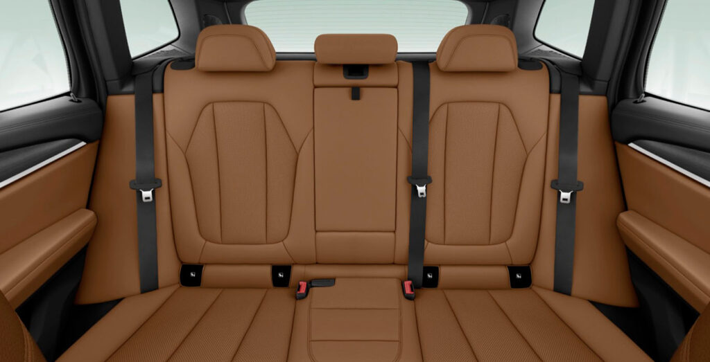 BMW-X3-xDrive20d-xLine-Modelo-GO1.-interior-trasera
