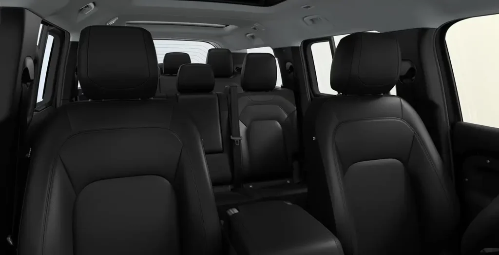 Land Rover Defender 3.0D I6 250S MHEV, vista interior delantera
