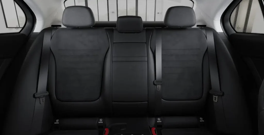 Mercedes-Benz-Clase-C-Berlina-300e-EQ-interior-trasera