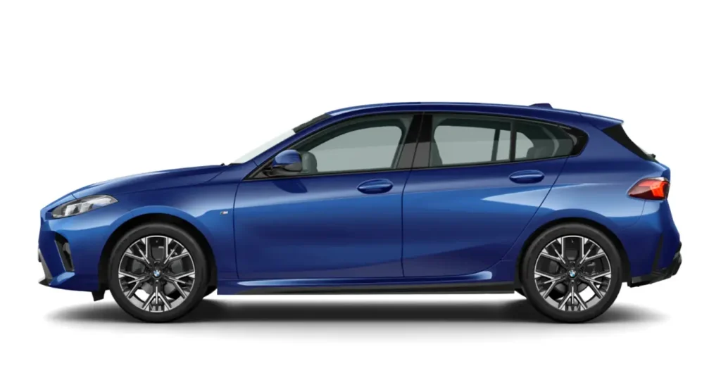 BMW Serie 1 120 visto de lado, disponible en renting en Madrid