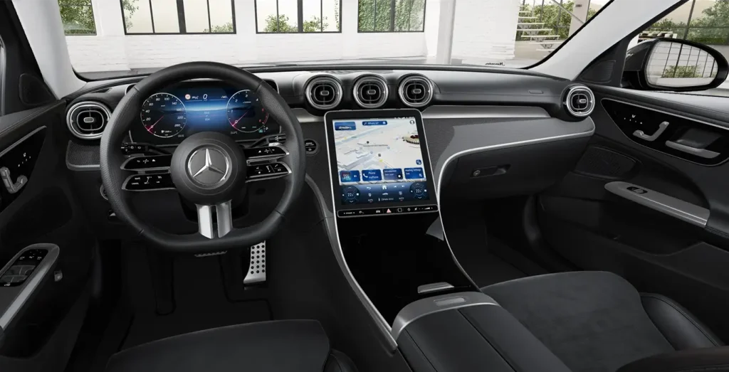 Mercedes-Benz-Clase-C-220d-Estate-interior-delantera