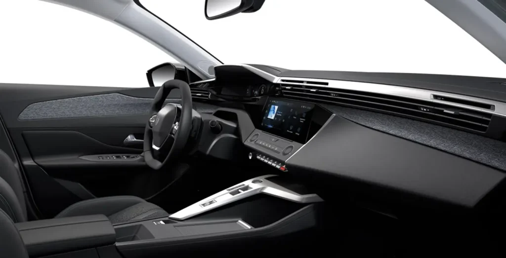 Peugeot-408-Allure-Hybrid-interior-delantera-II