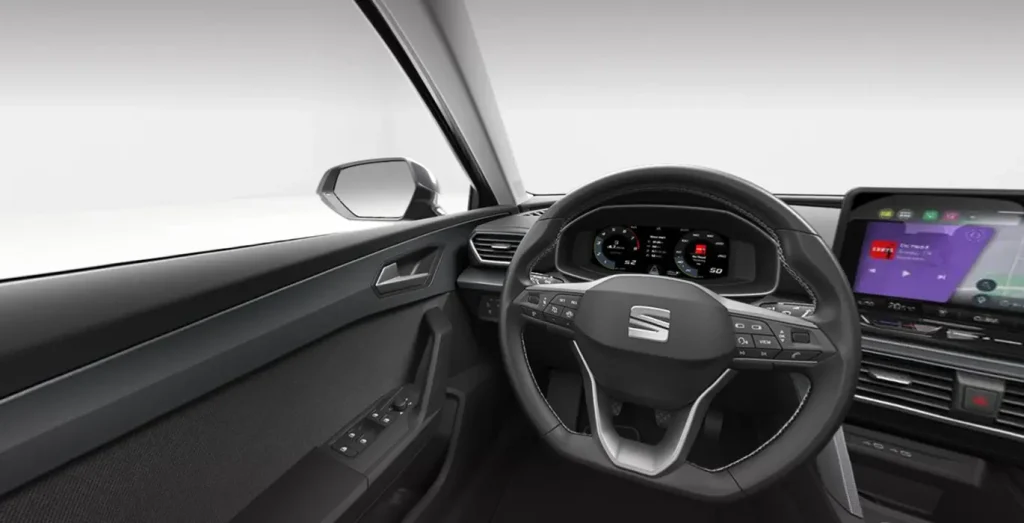 Seat-Leon-1.5-eTSI-DSG-7-SS-Style-XL-interior-delantera-1.webp