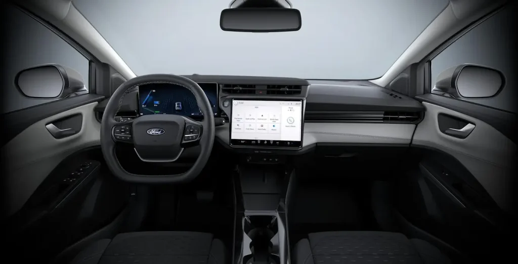 Interior delantero Ford Puma Gen-E 100 Eléctrico 168cv, butacas