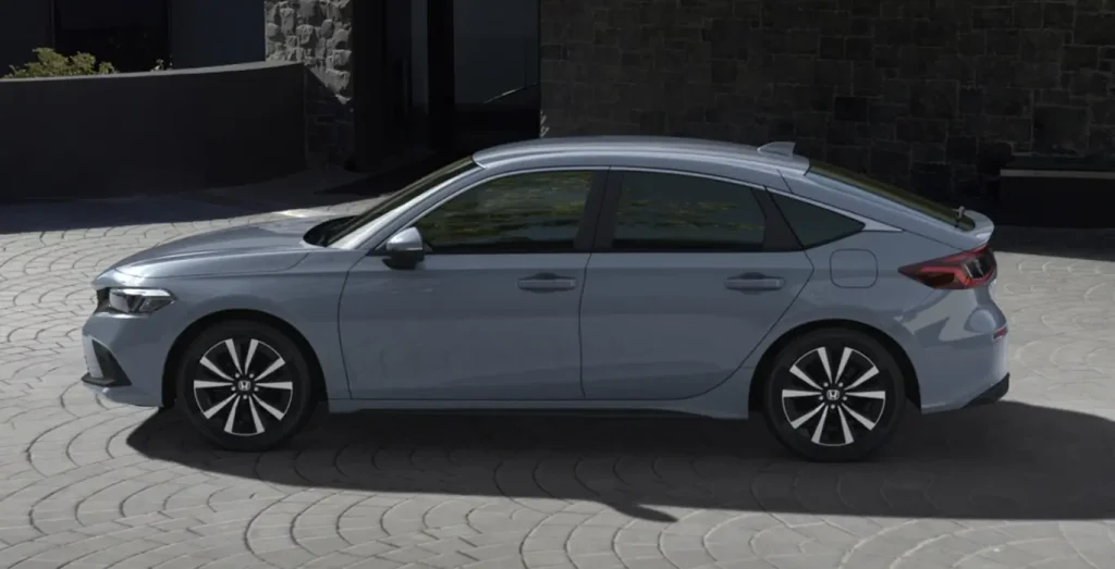 Honda-Civic-2.0-i-MMD-Elegance-CVT-lateral