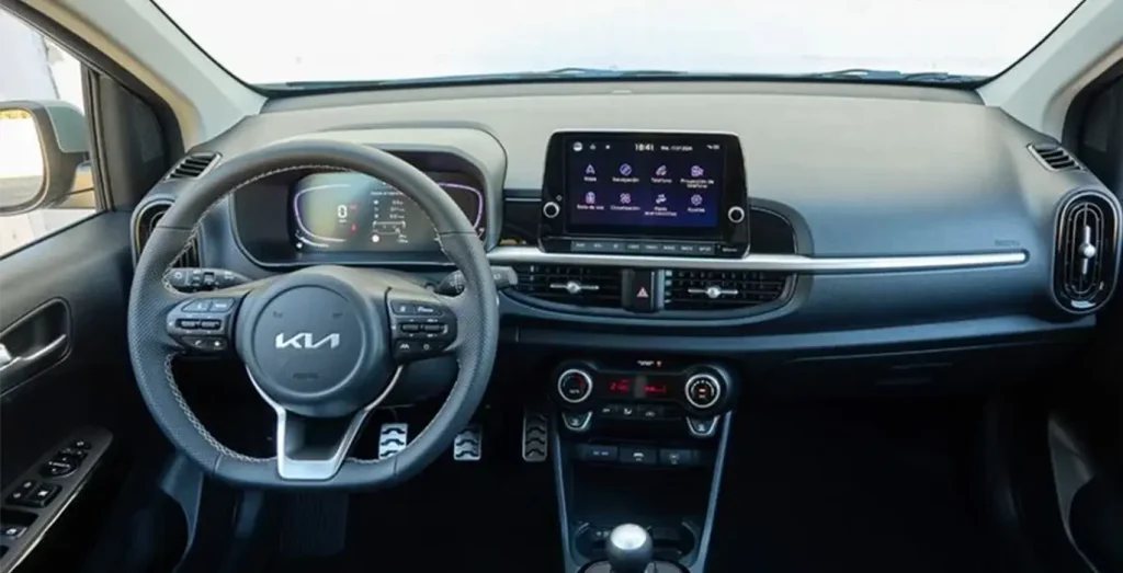 Interior delantero Kia Picanto 1.0 DPI Concept con volante