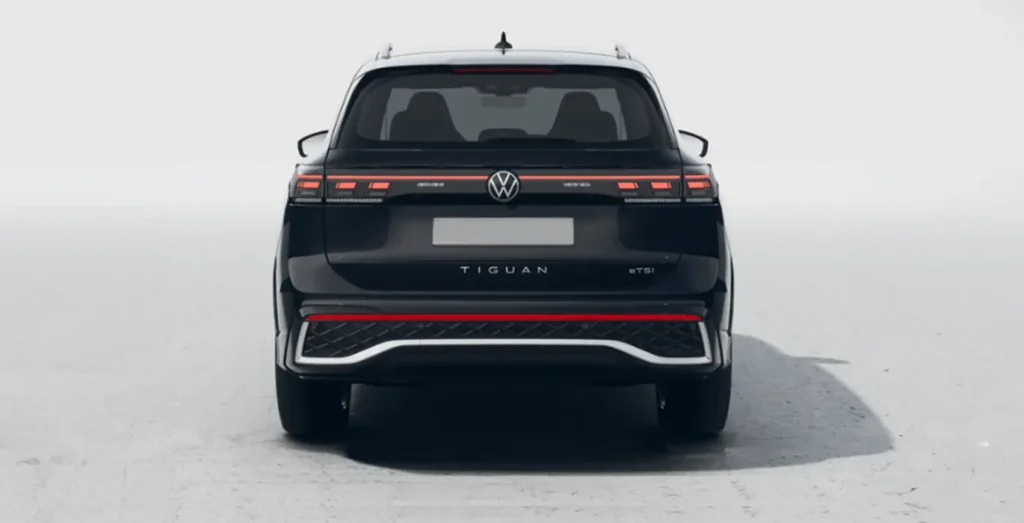 Tiguan-R-Line-1.5-eTSI-110-kW-150-CV-Automatico-DSG-trasera
