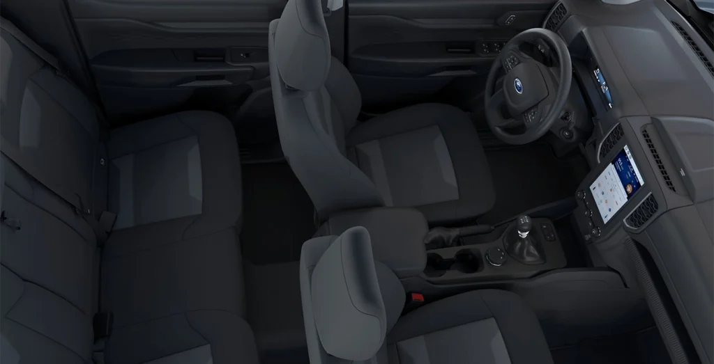 FORD-Ranger-XL-Doble-Cabina-2.0-EcoBlue-4x4-170CV-interior-trasera