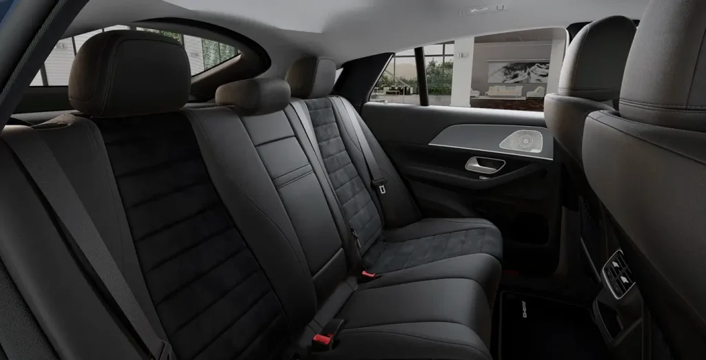 Interior trasero del Mercedes-Benz GLE 300d 4MATIC Coupé