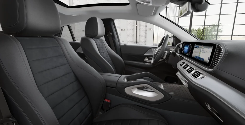 Interior delantero del Mercedes-Benz GLE 350de 4MATIC Coupé