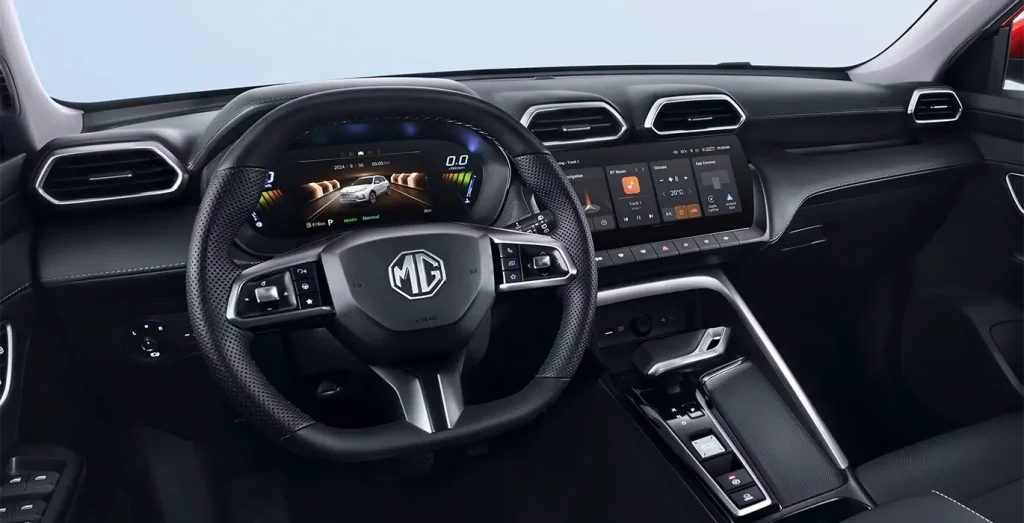 Interior del MG ZS Hybrid Luxury, acceso a controles y comodidad de los asientos delanteros
