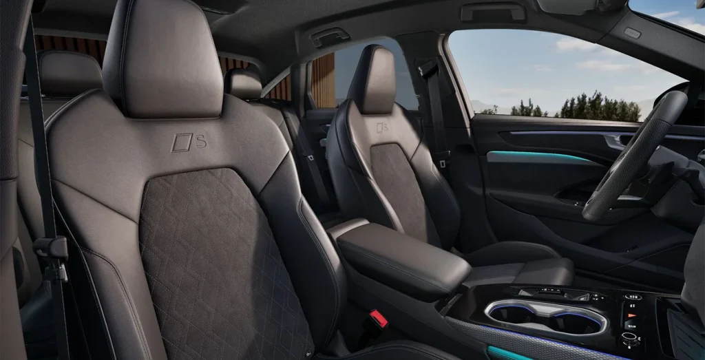 AUDI-A6-TDI-150kW-204CV-S-Tronic-Black-Line-interior-delantera-II.webp